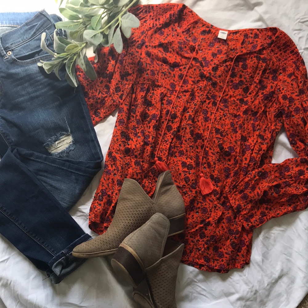 NWOT burnt orange peasant top